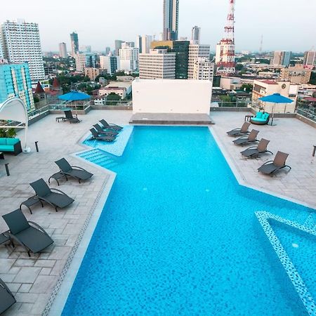 קואזון סיטי Luxent Hotel מראה חיצוני תמונה